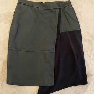 DKNY SKIRT